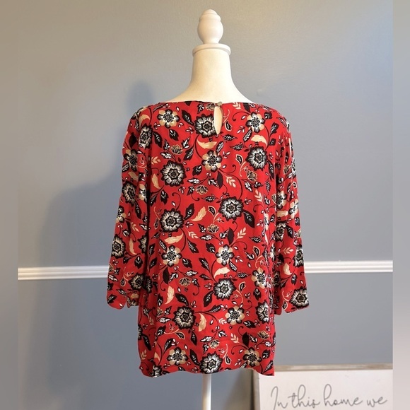 J. Jill Colorful Vibrant Floral's Print Blouse Top Red White Tan Size Medium M - Picture 4 of 9